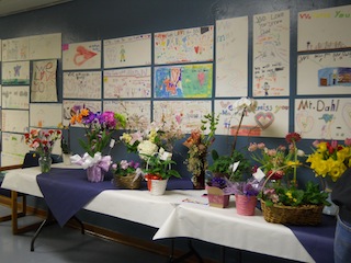 Table of flowers small